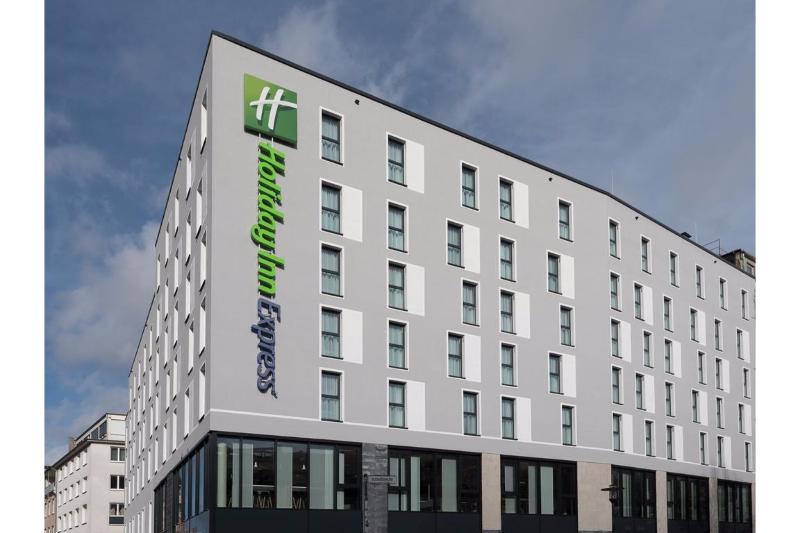 Holiday Inn Express - Wuppertal - Hauptbahnhof, An Ihg Hotel מראה חיצוני תמונה